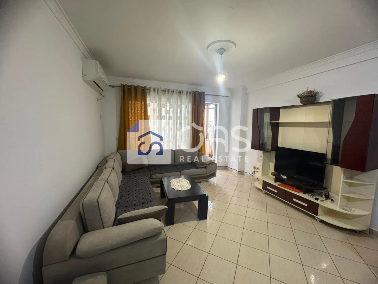 Apartament 2+1 me qera në Astir, Tiranë, 124 m². Foto 1 nga 9