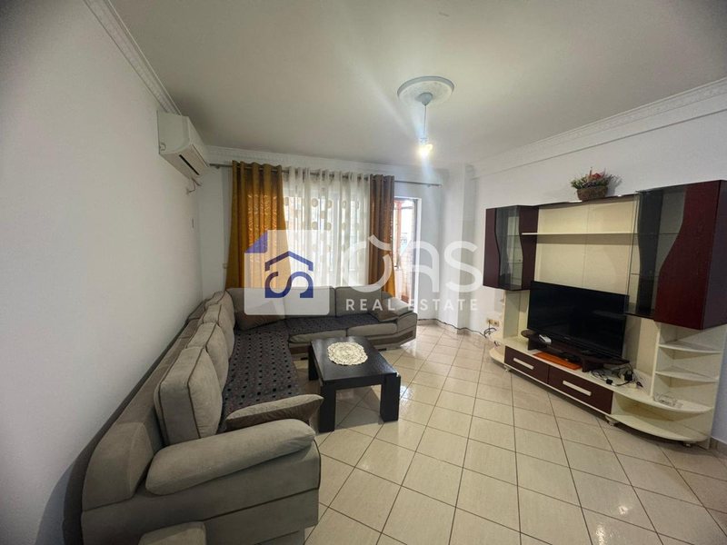 Appartamento 2+1 in affitto a Astir, Tirana, 124 m²