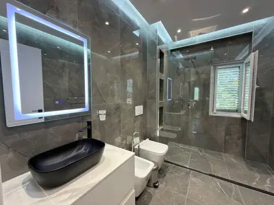 Appartamento 2+1 in affitto a Rruga Panorama e Liqenit, Tirana, 130 m². Foto 8 di 9