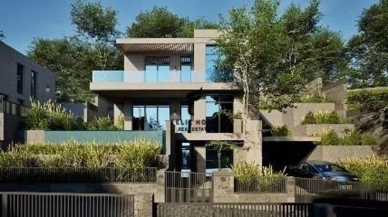 Vilë në shitje në Farkë, Tiranë, 342 m²