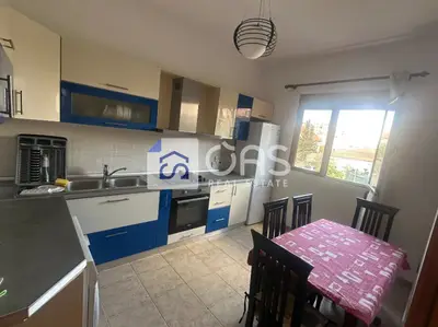 Apartament 2+1 me qera në Rruga Teodor Keko, Tiranë, 100 m². Foto 1 nga 6