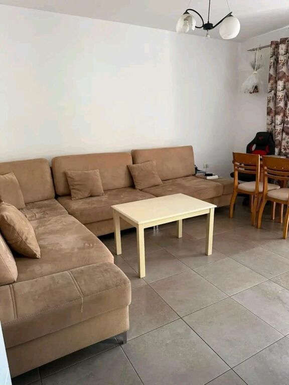 Appartamento 2+1 in affitto a Rruga Fortuzi, Tirana, 80 m². Foto 3 di 3