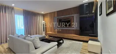 Apartment 3+1 for rent in Kompleksi Delijorgji, Tirana, 170 m². Photo 12 of 12