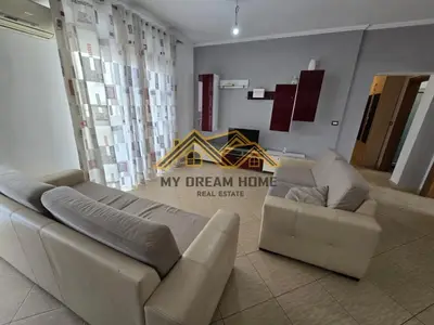 Apartment for sale in Qendër, Durrës, 194 m². Photo 9 of 12