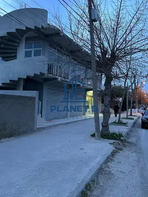 Shop for sale in Psmezin, Vlorë, 126 m². Photo 1 of 4