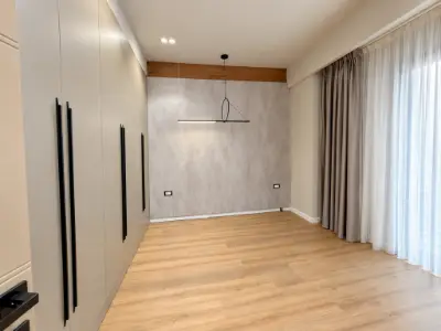 Appartamento 2+1 in vendita a Rruga e Kavajës, Tirana, 169 m². Foto 7 di 10