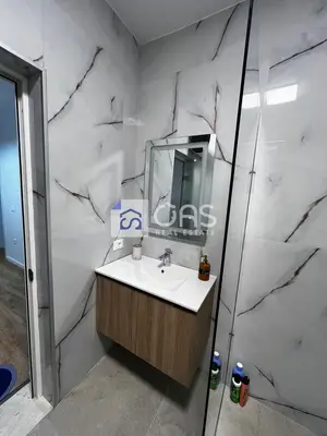 Apartament 1+1 me qera në Rruga e Elbasanit, Tiranë, 65 m². Foto 8 nga 11