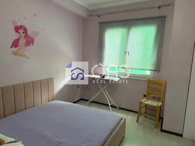 Apartament 2+1 me qera në Komuna e Parisit, Tiranë, 90 m². Foto 4 nga 6