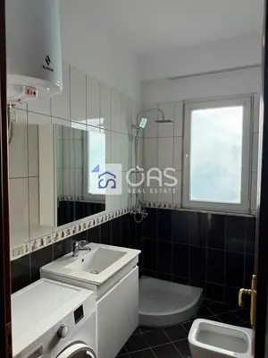 Apartament 2+1 me qera në Kodra e Diellit, Tiranë, 108 m². Foto 12 nga 12