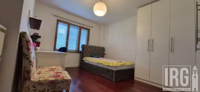 Apartament 3+1 me qera në Bulevardi Zhan D’Ark, Tiranë, 170 m². Foto 6 nga 10