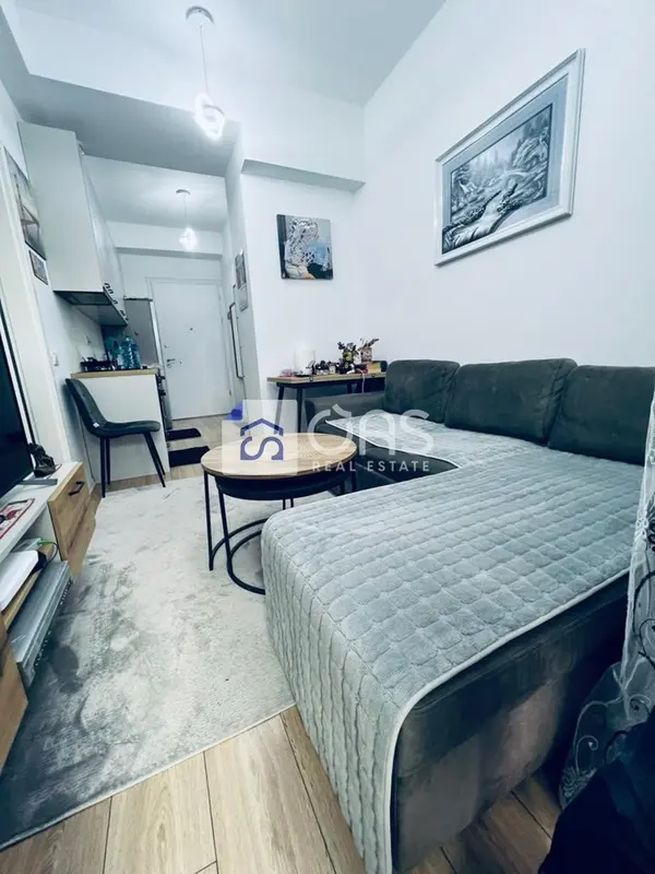 Appartamento 1+1 in affitto a Mangalem 21, Tirana, 60 m²
