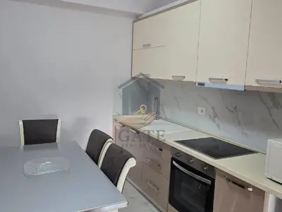 Appartamento 1+1 in affitto a Durazzo, 65 m². Foto 2 di 9