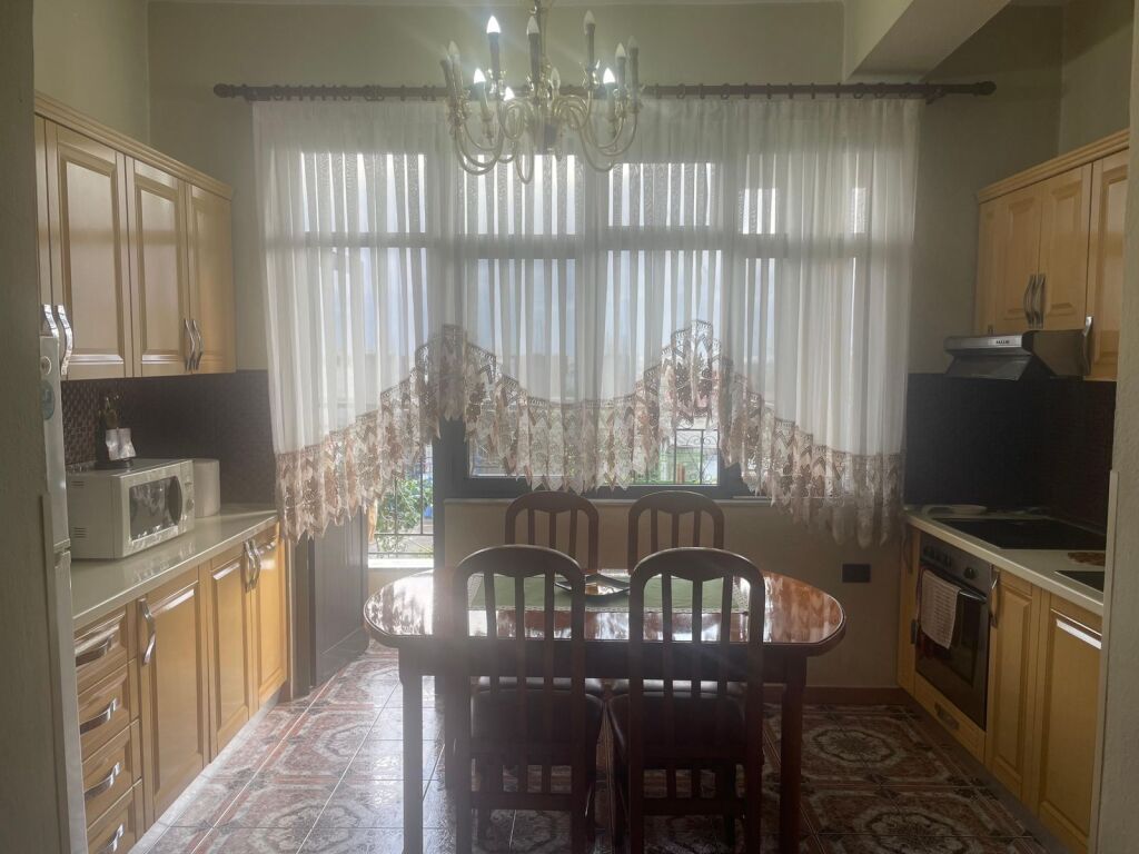 Apartament 2+1 në shitje në QTU, Tiranë, 145 m². Foto 2 nga 3