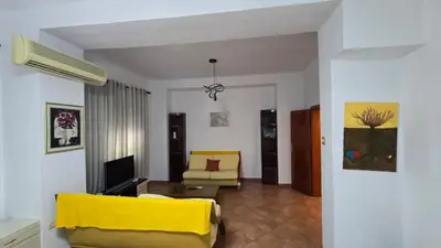 Apartament 2+1 me qera në Shallvaret, Tiranë, 100 m². Foto 3 nga 8