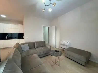 Apartament 2+1 me qera në Rruga e Kosovarëve, Tiranë, 110 m². Foto 3 nga 10
