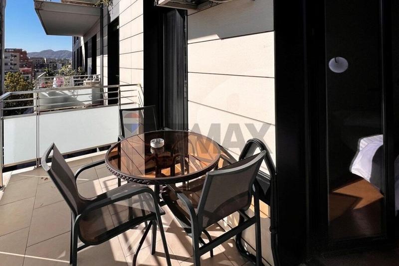 Apartament 2+1 me qera në Rruga e Kavajës, Tiranë, 100 m². Foto 7 nga 9