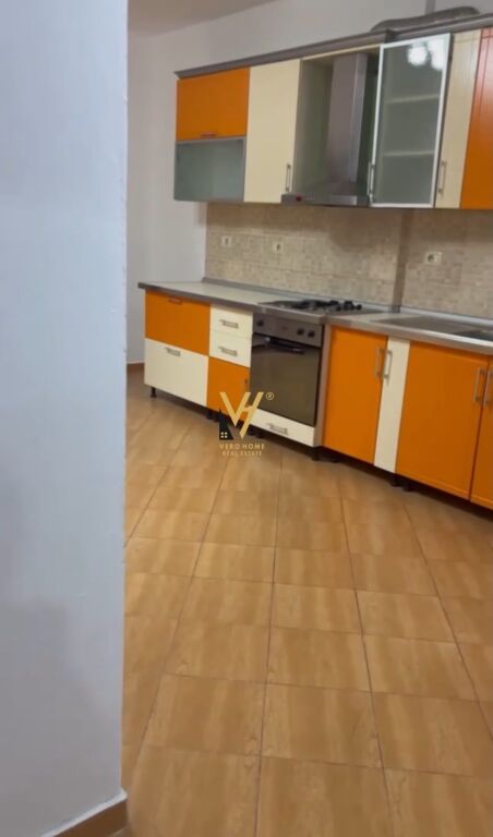 Apartament 1+1 në shitje në Rruga 5 Maji, Tiranë, 65 m². Foto 2 nga 3