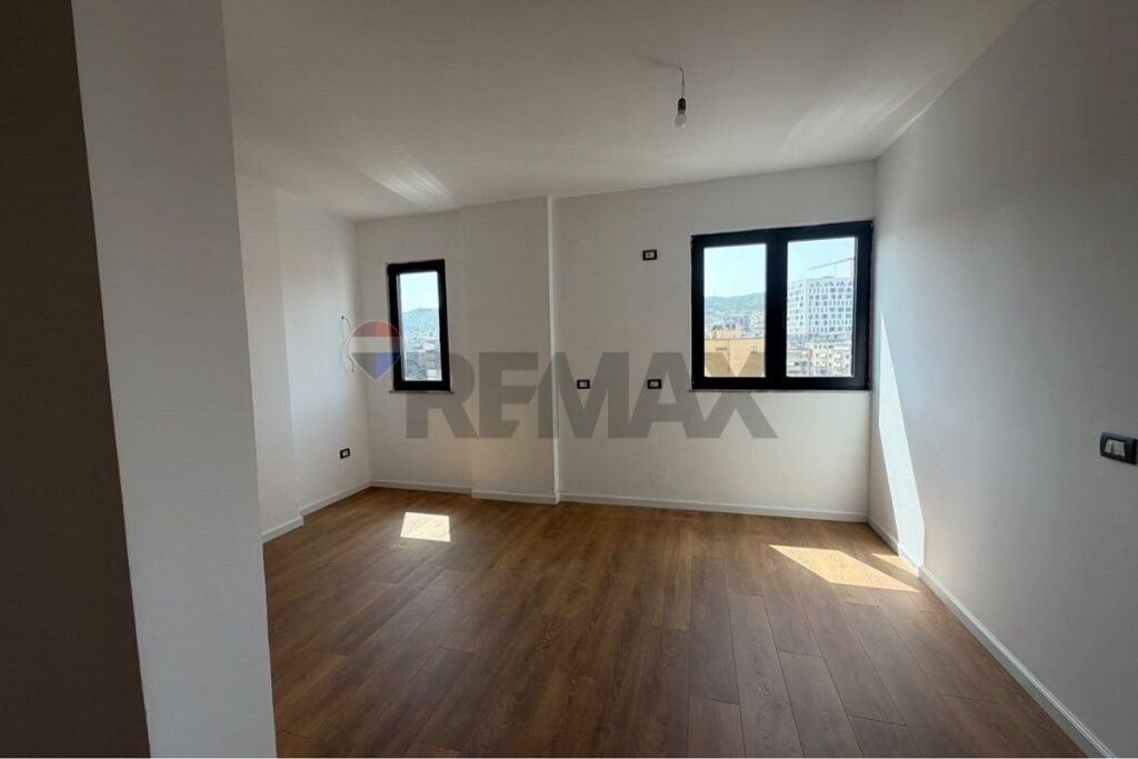 Appartamento in vendita a Komuna e Parisit, Tirana, 88 m². Foto 3 di 3