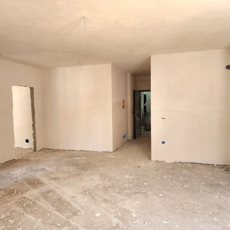 Appartamento 2+1 in vendita a Shkolla e Baletit, Tirana, 100 m². Foto 2 di 3