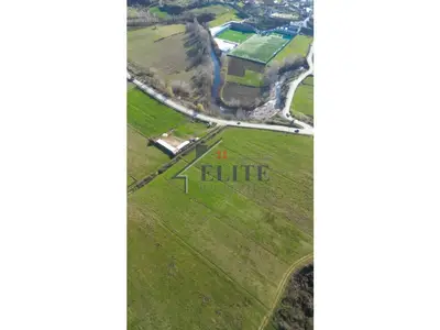 Land for sale in Vishaj, Tirana, 8,000 m². Photo 3 of 3