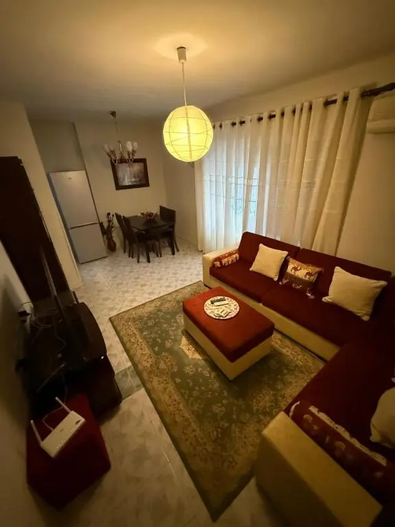 Appartamento 2+1 in affitto a Pazari i Ri, Tirana, 70 m²