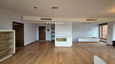 Dupleks me qera në Qendra Tregtare ETC, Tiranë, 326 m². Foto 7 nga 9