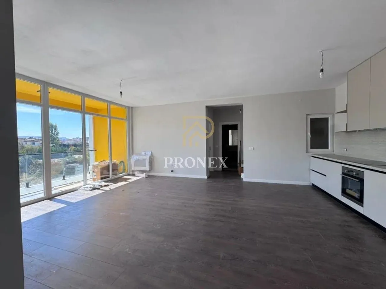 Apartament 2+1 me qera në Rruga Jordan Misja, Tiranë, 125 m². Foto 1 nga 6