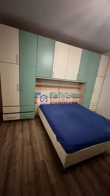 Appartamento 1+1 in affitto a Rruga e Barrikadave, Tirana, 60 m². Foto 3 di 4