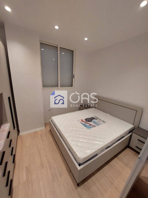 Apartament 1+1 në shitje në Kodra e Diellit, Tiranë, 57 m². Foto 2 nga 6