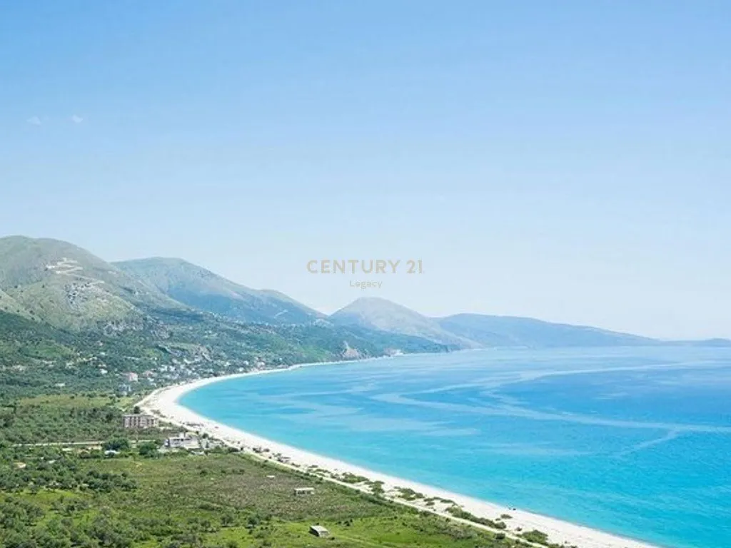 Tokë në shitje në Borsh, Vlorë, 2 000 m². Foto 1 nga 2