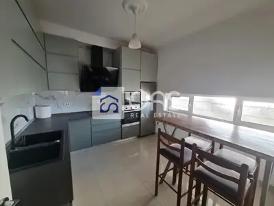Apartament 2+1 me qera në Kopshti Botanik, Tiranë, 128 m². Foto 4 nga 8
