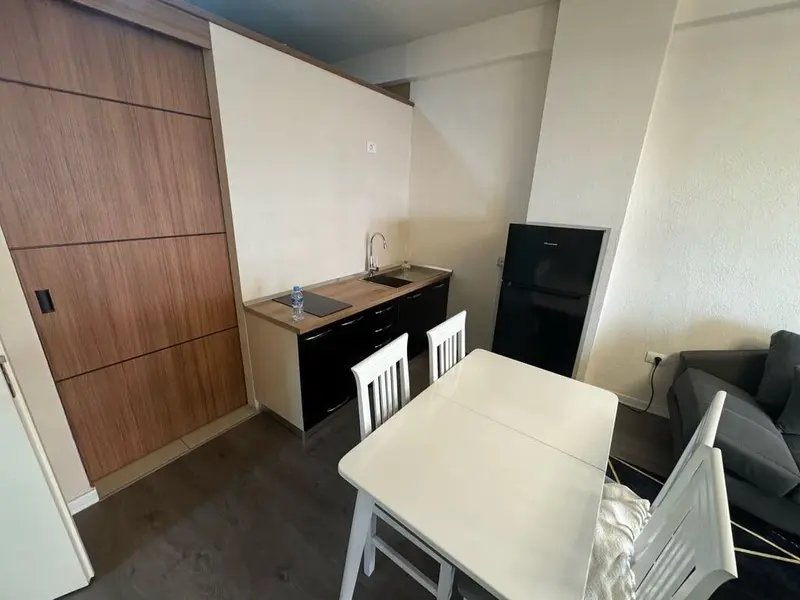 Appartamento 2+1 in affitto a Komuna e Parisit, Tirana, 70 m²