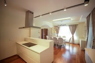 Vilë në shitje në Rrashbull, Durrës, 340 m². Foto 11 nga 12