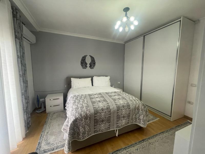 Apartament 2+1 me qera në Dora Residence, Tiranë, 110 m². Foto 4 nga 8