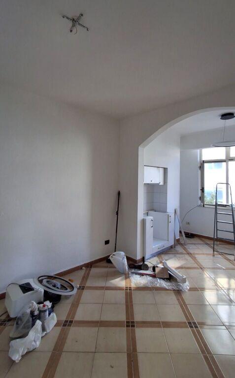 Apartament 2+1 me qera në Rruga Abaz Çelkupa, Durrës, 87 m². Foto 2 nga 7