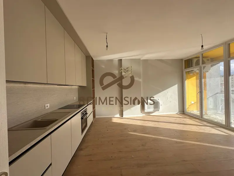 Appartamento 2+1 in affitto a Bulevardi Zogu I, Tirana, 106 m²