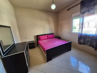 Shtëpi private me qera në Lagja 14 Shkozet, Durrës, 170 m². Foto 6 nga 10