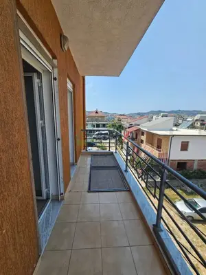 Apartament 2+1 me qera në Rruga Juba, Durrës, 92 m². Foto 3 nga 12