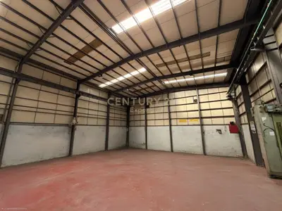 Warehouse for sale in Mucaj, Vorë, 3,233 m². Photo 3 of 7