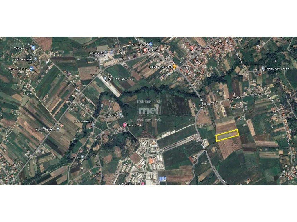 Land for sale in Manez, Durrës, 8,000 m². Photo 1 of 1
