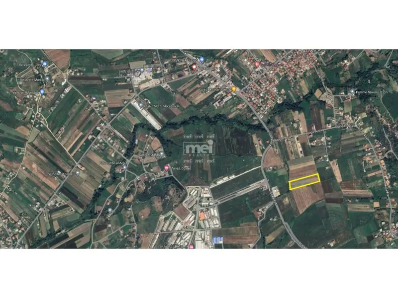 Land for sale in Manez, Durrës, 8,000 m²