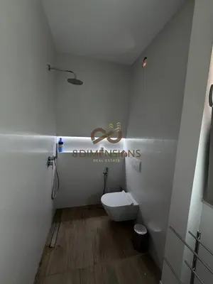 Apartament 2+1 në shitje në Komuna e Parisit, Tiranë, 79 m². Foto 10 nga 11