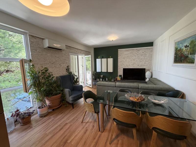Villa 2+1 in vendita a Vila e Mbretërore e Durrësit, Durazzo, 100 m²