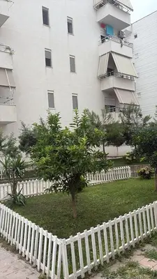 Apartament 2+1 në shitje në Qerret, Tiranë, 80 m². Foto 1 nga 10