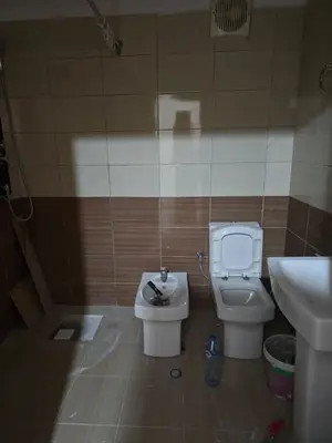 Appartamento 1+1 in affitto a Yzberisht, Tirana, 70 m². Foto 3 di 3