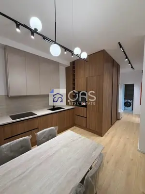 Apartament 1+1 me qera në Ali Dem, Tiranë, 65 m². Foto 2 nga 6