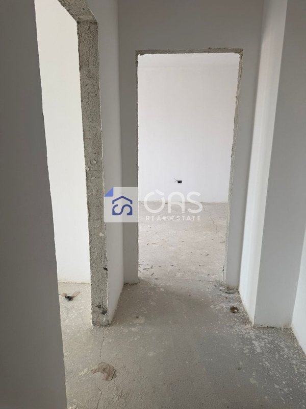 Apartament 1+1 në shitje në Kinostudio, Tiranë, 73 m². Foto 4 nga 12