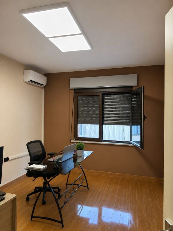 Office for rent in Blloku, Tirana, 120 m². Photo 1 of 3