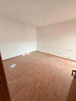 Apartament 2+1 në shitje në Kristal Center, Tiranë, 127 m². Foto 6 nga 7