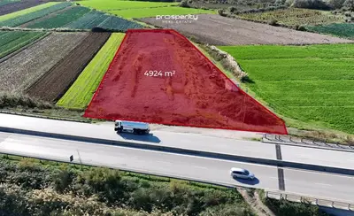 Terreno in vendita a Thanasaj, Lushnja, 4.924 m². Foto 1 di 4